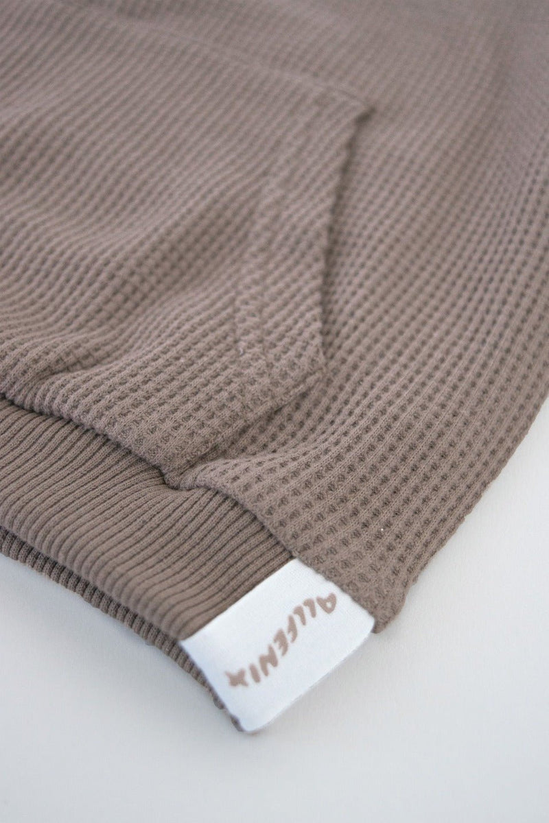 Mini Waffle Crew Jumper / Mocha - Mama & Ivy