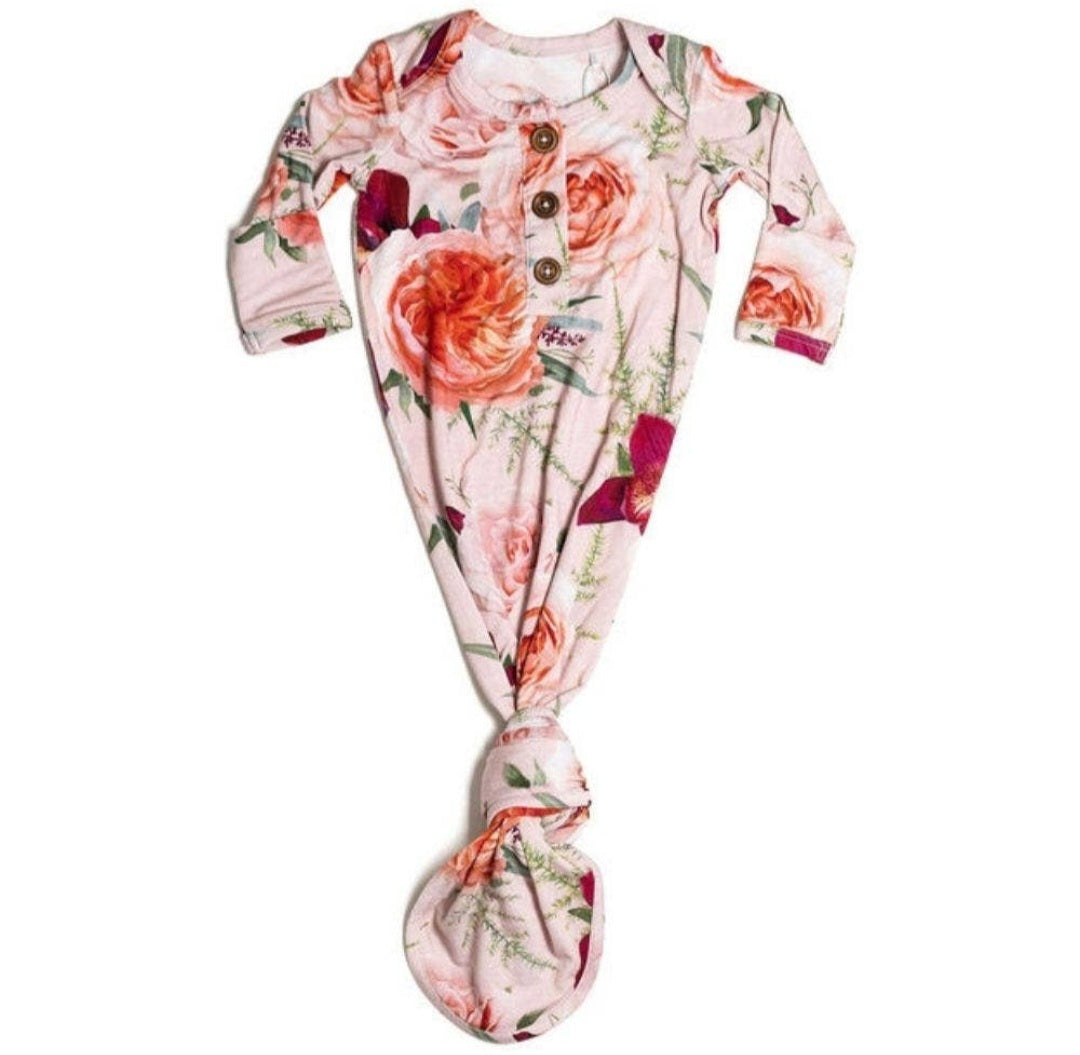 Peachy Floral Knotted Gown Set - Mama & Ivy