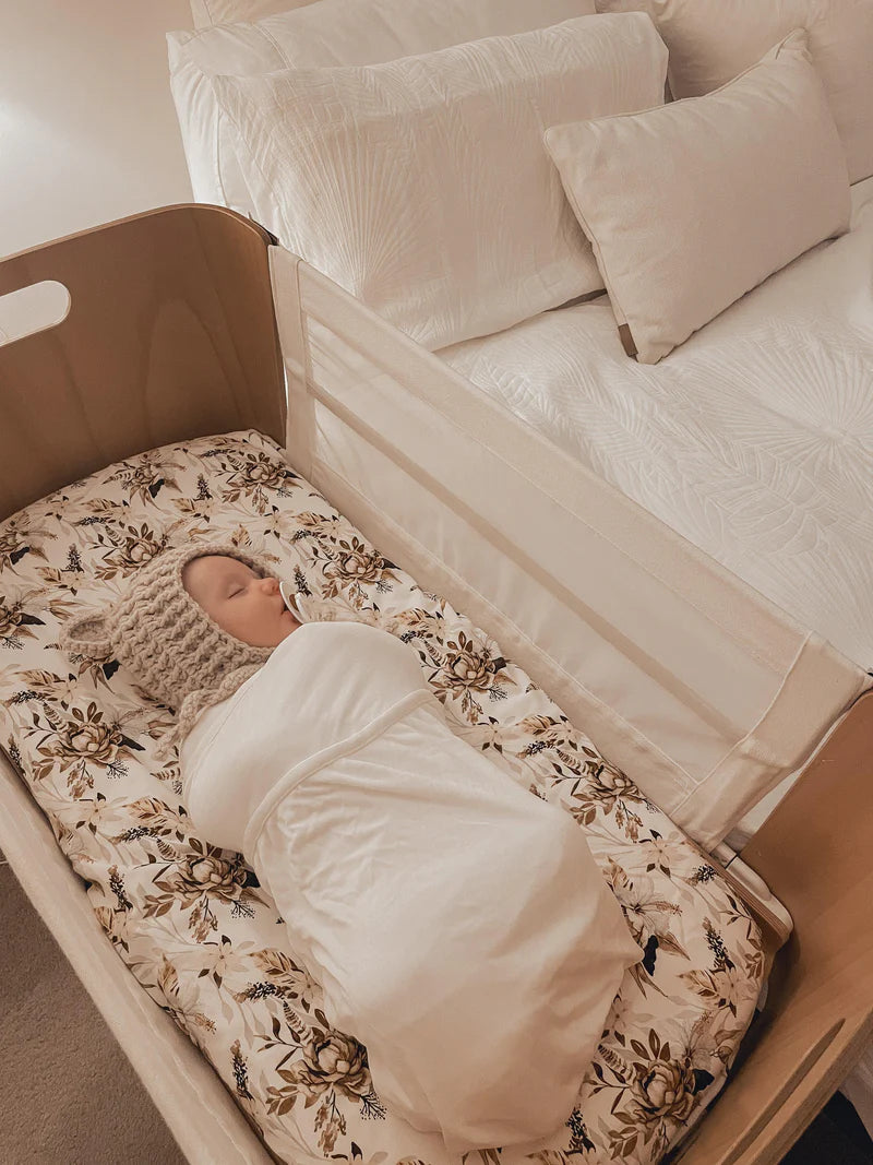 Organic Fitted Bassinet Sheet / Vintage Bloom - Mama & Ivy